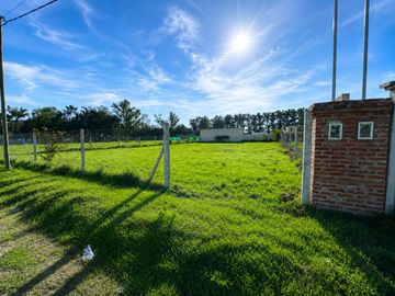 LOTE EN VENTA EN BARRIO 