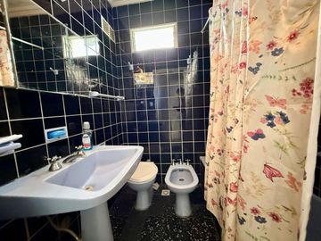 DEPARTAMENTO 5 AMBIENTES - LA PERLA -APTO CREDITO