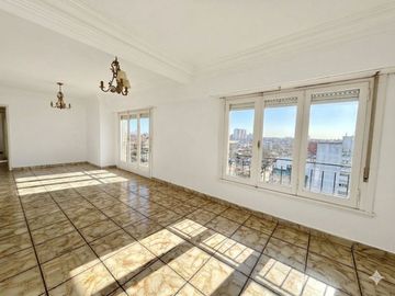 DEPARTAMENTO 5 AMBIENTES - LA PERLA -APTO CREDITO