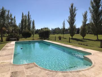 VENTA CASA CHACRAS URIBELARREA 5 AMB PISCINA