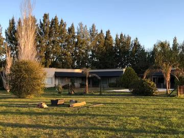 VENTA CASA CHACRAS URIBELARREA 5 AMB PISCINA