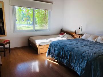 VENTA CASA CHACRAS URIBELARREA 5 AMB PISCINA