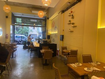 VENTA LOCAL GASTRONÓMICO COLEGIALES