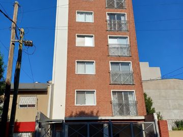 ALQUILER DEPARTAMENTO MONOAMBIENTE- MORON