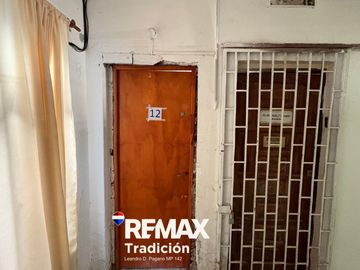OFICINA EN VENTA PEATONAL ARTURO ILLIA 172