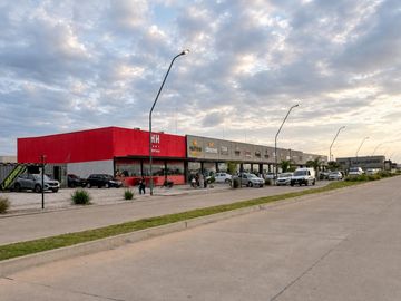 Colinas de Manantiales Viví la comodidad de un dúplex, en una sola planta