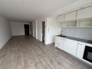 Ph de 1 ambiente con balcón y cochera a estrenar en Dorrego y Alvarado