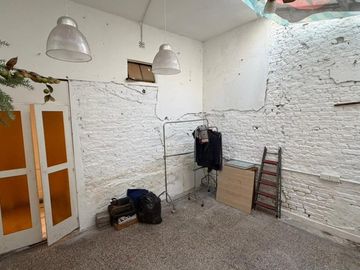 VENTA LOCAL EN COGHLAN/BELGRANO R
