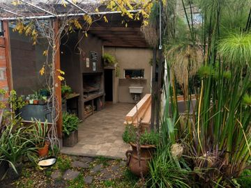 VENTA CASA 4 AMB JARDIN DE PERALTA RAMOS PERMUTA