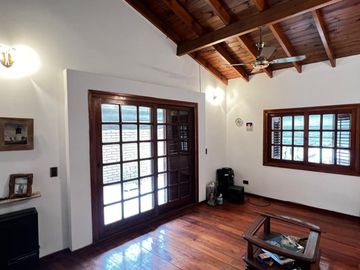 VENTA-2 CASAS SOBRE LOTE PROPIO-VALOR OPORTUNIDAD!