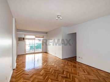 VENTA SEMIPISO 4 AMBIENTES- COLEGIALES