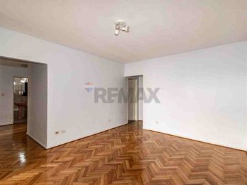 VENTA SEMIPISO 4 AMBIENTES- COLEGIALES