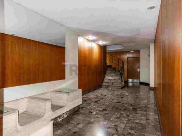 VENTA SEMIPISO 4 AMBIENTES- COLEGIALES