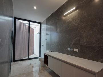 Casa en Venta en Privada Oasis, Yucatán Country Club de 4 recámaras