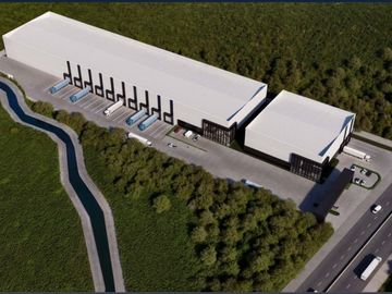 Nave Industrial		 13,200 m2