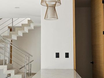 CASA NUEVA EN VENTA EN AQUA III, LAGO ESMERALDA