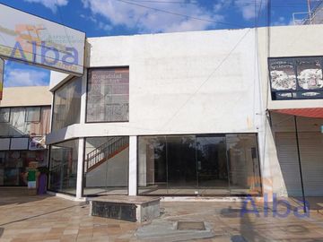 LOCAL COMERCIAL EN RENTA EN AV. UNIVERSIDAD LA FATIMA