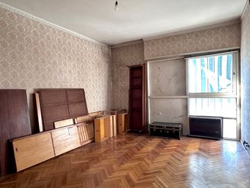 Venta Dto. Constitución 3 amb Excelente ubicación
