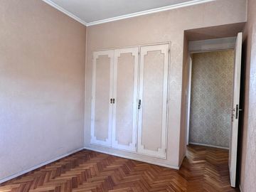 Venta Dto. Constitución 3 amb Excelente ubicación