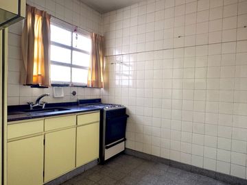 Venta Dto. Constitución 3 amb Excelente ubicación