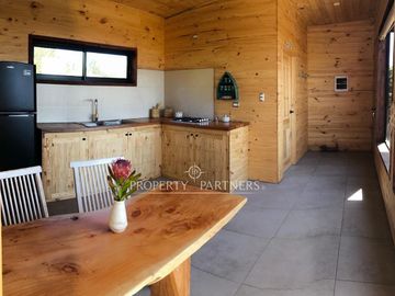 Pichilemu, Preciosa casa nueva en gran terreno con bosque nativo