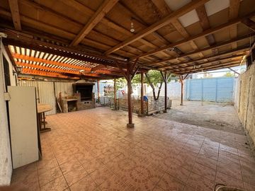 CASA 3D 2B CALLE UNO 1530 GUILLERMO CONQUISTADOR LA FLORIDA