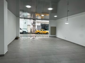 LOCAL EN ARRIENDO / CENTRO / MANIZALES