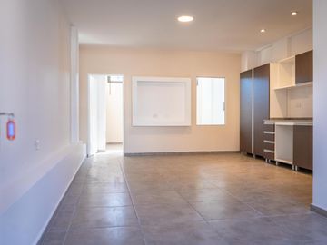 Departamento en Venta en Housing Zona Sur, un dormitorio con cochera, seguridad y SUM