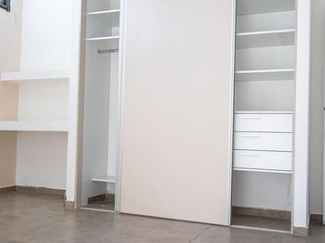 Departamento en Venta en Housing Zona Sur, un dormitorio con cochera, seguridad y SUM