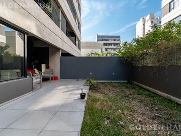 Vivir como en un Country en plena Ciudad: 2 Ambientes con Jardín y Amenities de Categoría