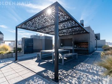 Vivir como en un Country en plena Ciudad: 2 Ambientes con Jardín y Amenities de Categoría