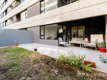 Vivir como en un Country en plena Ciudad: 2 Ambientes con Jardín y Amenities de Categoría