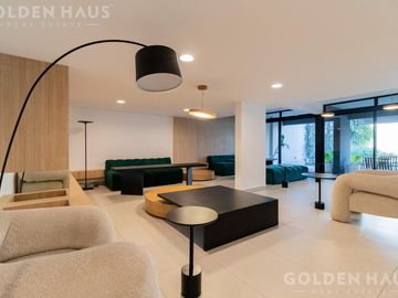 Vivir como en un Country en plena Ciudad: 2 Ambientes con Jardín y Amenities de Categoría