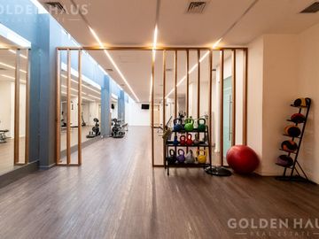 Vivir como en un Country en plena Ciudad: 2 Ambientes con Jardín y Amenities de Categoría