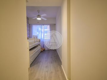 Departamento de 3 ambientes con cochera y baulera en venta - Apto crédito - Recoleta