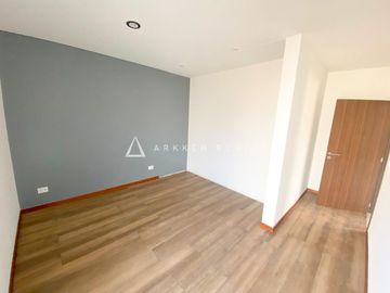 Casa en Santa Elisa, Pilar del este a la Venta