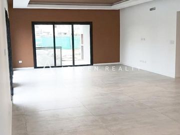 Casa en Santa Elisa, Pilar del este a la Venta