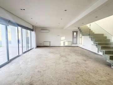 Casa en venta barrio Lagos de Canning