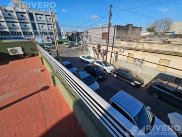 CASA EN VENTA EN MORON SUR - NUEVO VALOR