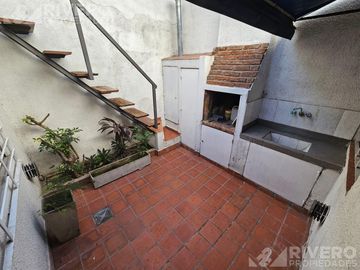 CASA EN VENTA EN MORON SUR - NUEVO VALOR