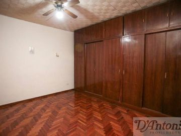 PH 3 Ambientes con Terraza Propia y Entrada Independiente en Parque Chacabuco