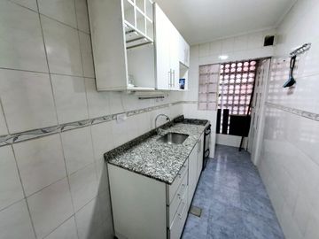 DEPARTAMENTO 2 AMBIENTES CON BALCÓN Y PATIO