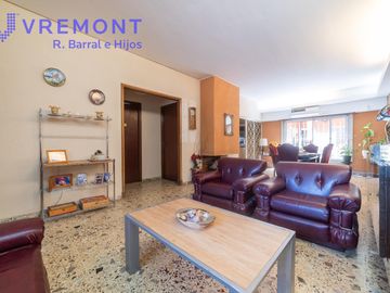 Casa en Venta 5 ambientes en Lugano