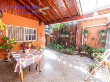 Casa en Venta 5 ambientes en Lugano