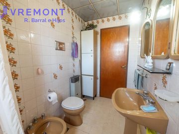 Casa en Venta 5 ambientes en Lugano