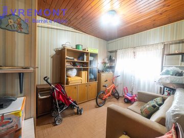 Casa en Venta 5 ambientes en Lugano