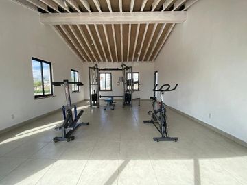 CASA EN VENTA | RECAM. PB |SALA A DOBLE ALTURA | CD. MADERAS MARQUÉS , QRO.