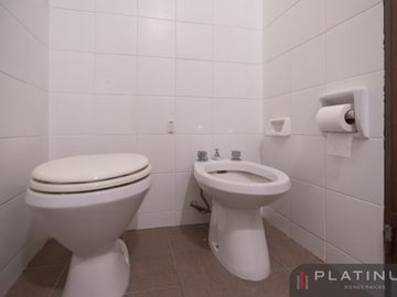 Departamento en Venta de 3 Dormitorios   Cuarto de Servicio con Escritura - Nueva Córdoba