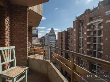 Departamento en Venta de 3 Dormitorios   Cuarto de Servicio con Escritura - Nueva Córdoba