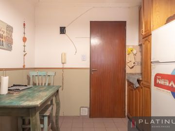 Departamento en Venta de 3 Dormitorios   Cuarto de Servicio con Escritura - Nueva Córdoba
